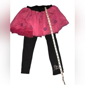 Disney skirt with pants size 6x Elsa & Ana